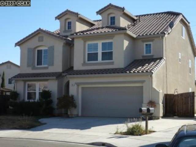 Property Photo: 316 Brighton Court CA 94514-1829