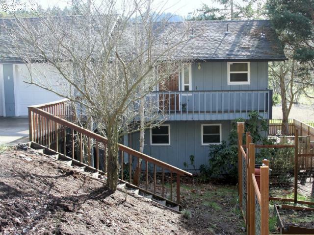 Property Photo:  1680 Lorane Hwy  OR 97405 