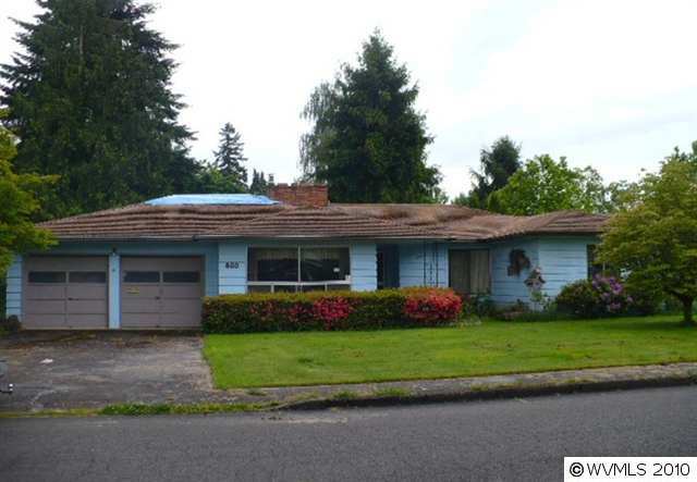 Property Photo:  860  Rafael St N  OR 97303 