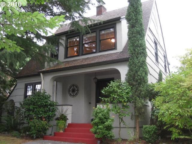Property Photo: 3039 NE 29th Ave OR 97212