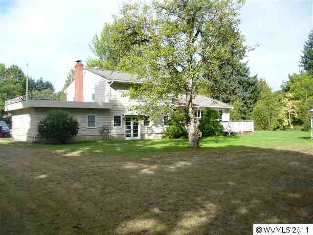 Property Photo:  5220  Joan Dr N  OR 97303 