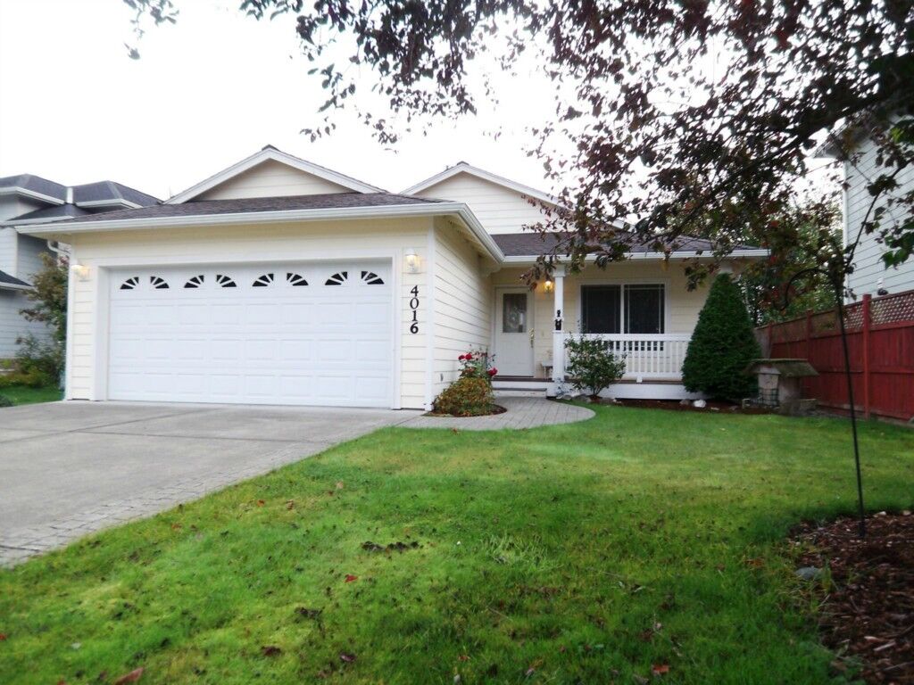 Property Photo:  4016 Glengary Rd  WA 98226 