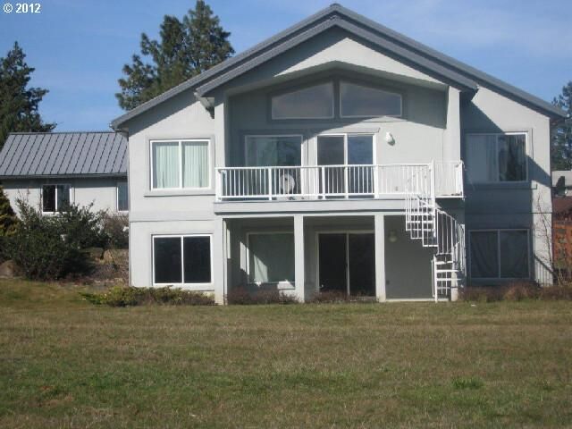 Property Photo:  52 Circle Dr  WA 98651 