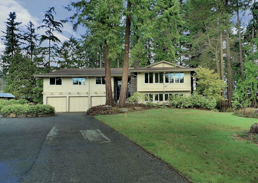 Property Photo: 13104 NE 143rd St WA 98034