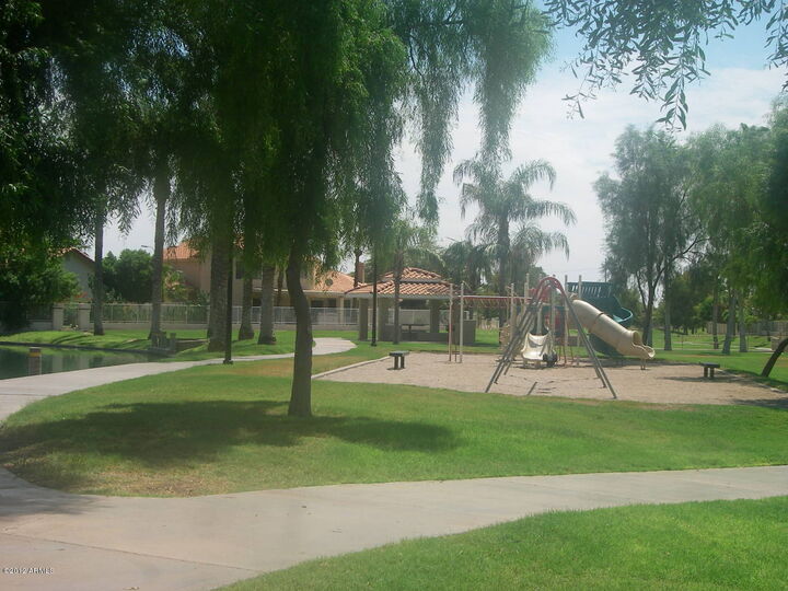 Property Photo: 3842 E Windsong Drive AZ 85048