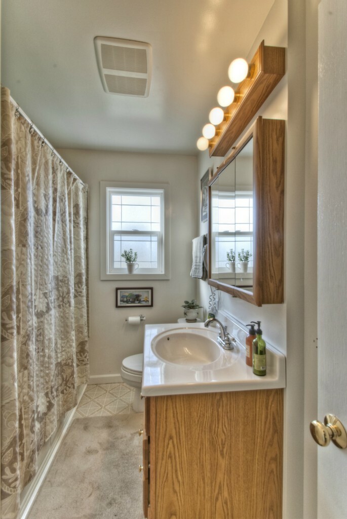 Property Photo: 2601 N Ferdinand St WA 98407