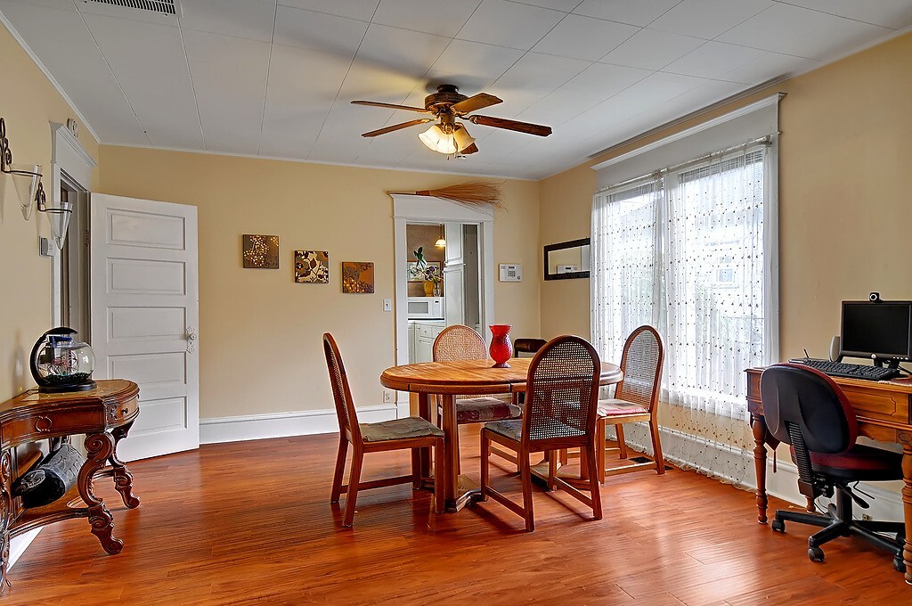 Property Photo: 2007 Virginia Avenue WA 98201