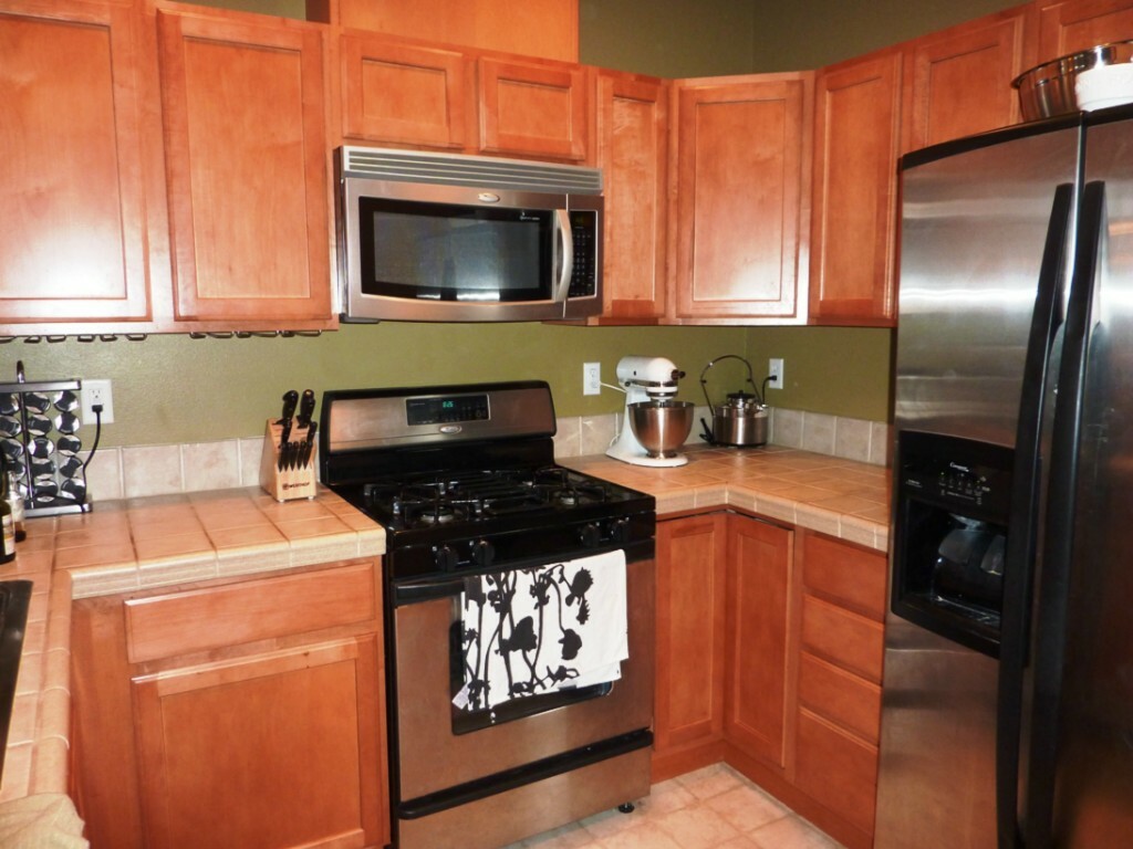 Property Photo: 1855 Trossachs Blvd SE 2405 WA 98075