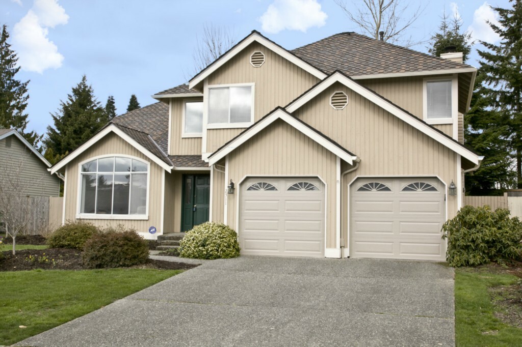 Property Photo:  2311 134th St SE  WA 98012 