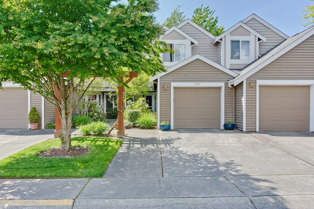 Property Photo: 9017 158th Place NE WA 98052