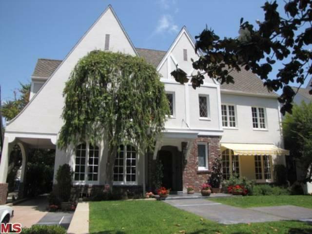 120 S Irving Blvd  Los Angeles CA 90004 photo