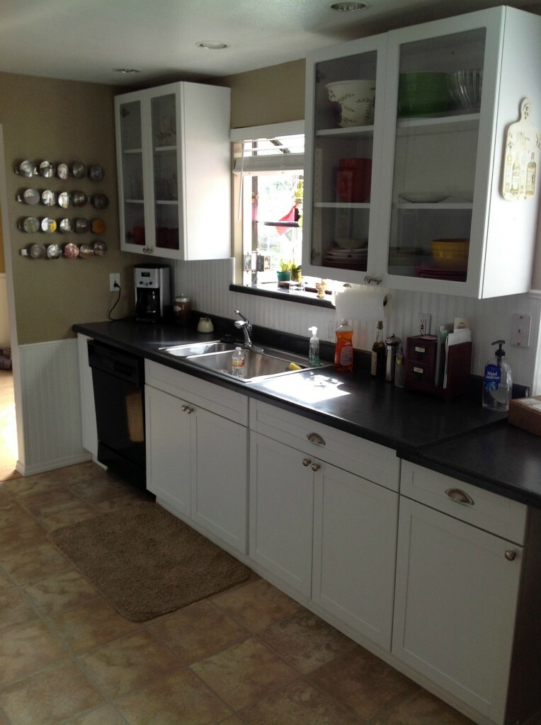 Property Photo: 527 N 190th St WA 98133