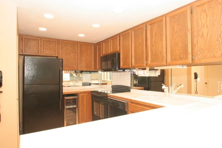 Property Photo:  4214 W Lk. Sammamish Parkway NE 209  WA 98052 