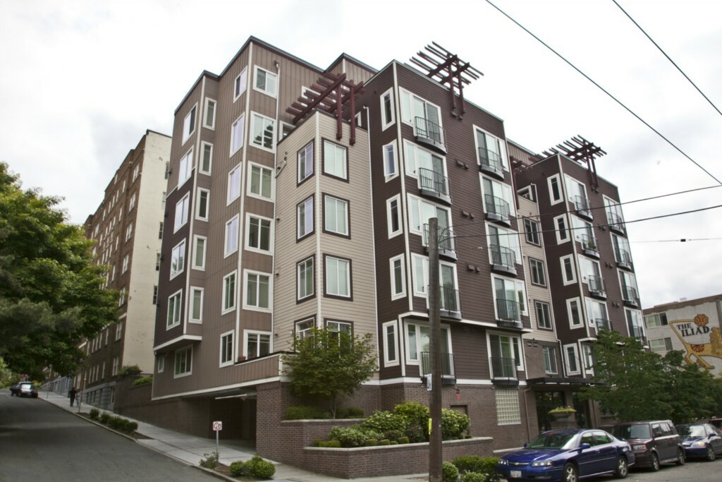 Property Photo:  124 Bellevue Ave E 305  WA 98102 