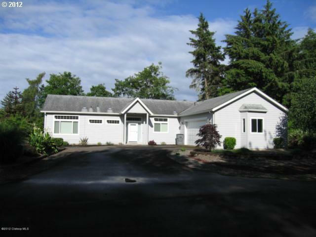 Property Photo:  91615 Smith Lake Rd  OR 97146 