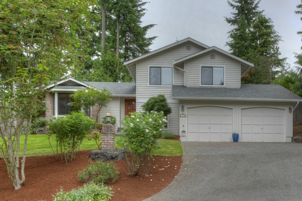 Property Photo:  6531 181st St SW  WA 98037 