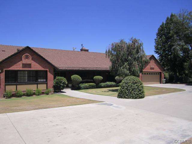 Property Photo:  2824 La Loma Place  CA 92503 