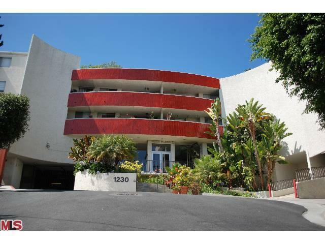 Property Photo: 1230 Horn Ave 529 CA 90069