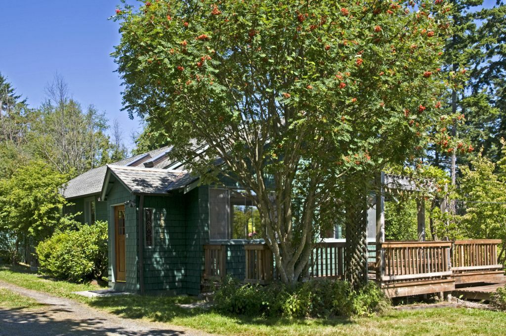 Property Photo: 1016 19th St WA 98368
