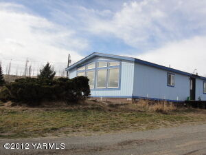 Property Photo: 202 Sunset Vista Ln WA 98942