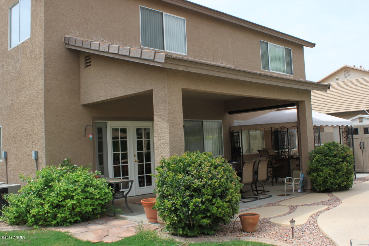 Property Photo:  7668 W Via Del Sol --  AZ 85383 