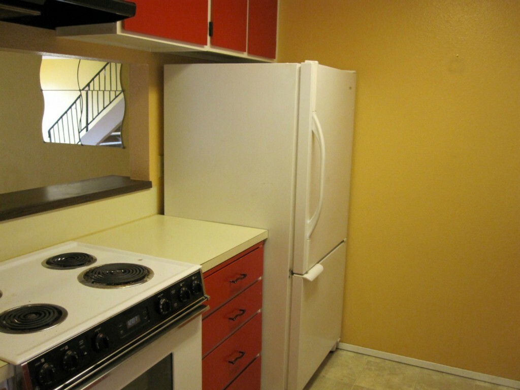 Property Photo:  1040 S 320th St 18  WA 98003 