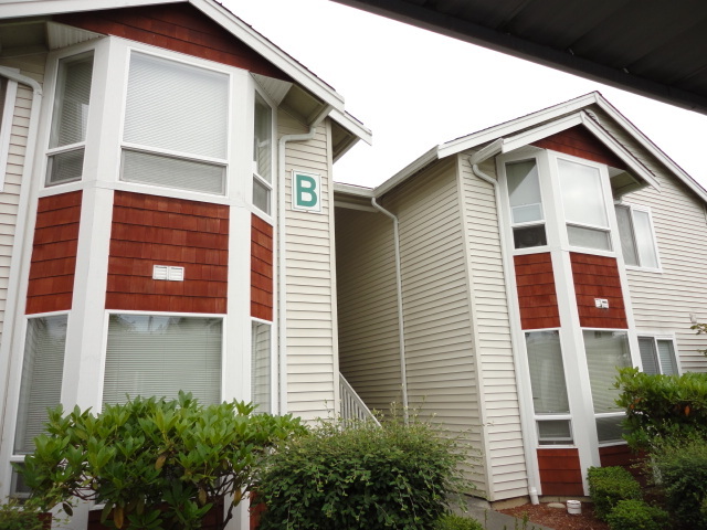 Property Photo: 800 96th Ave NE B102 WA 98257