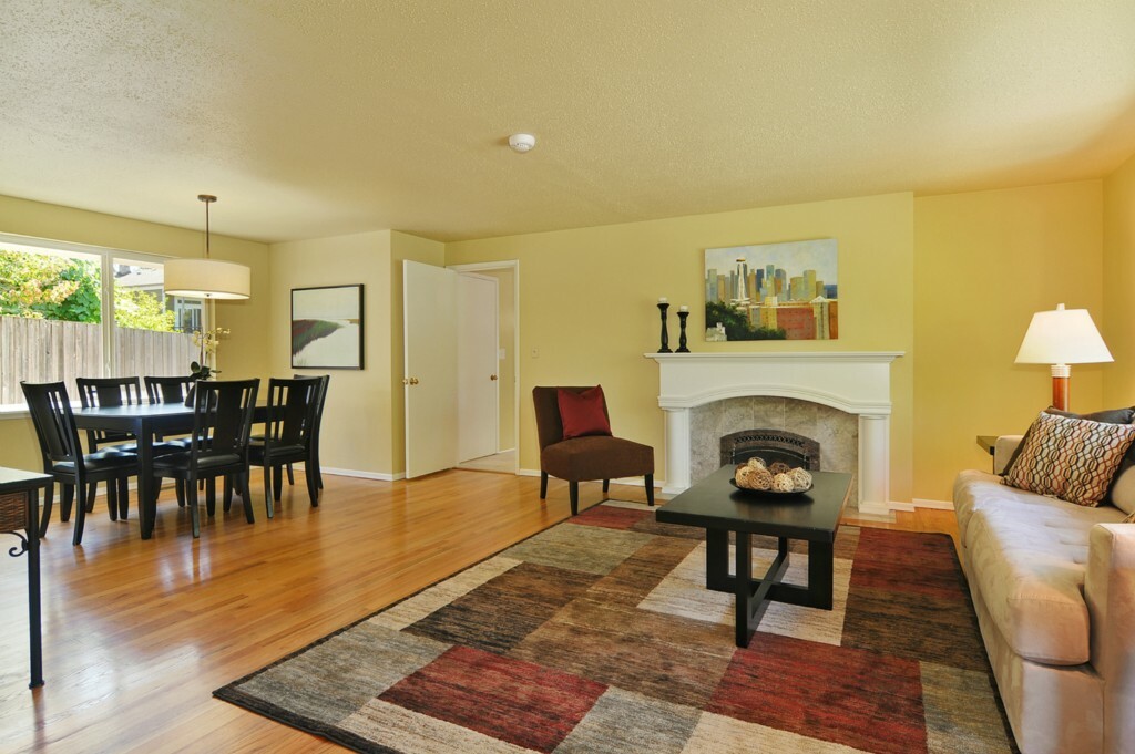 Property Photo:  12240 Corliss Ave N  WA 98133 