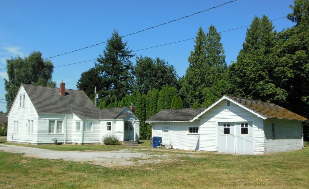 Property Photo:  412 N Anacortes St  WA 98233 