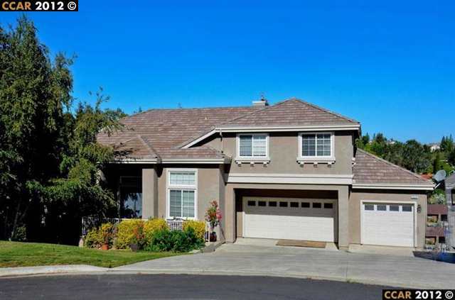 Property Photo:  1048 Peppermill Ct  CA 94518-1746 