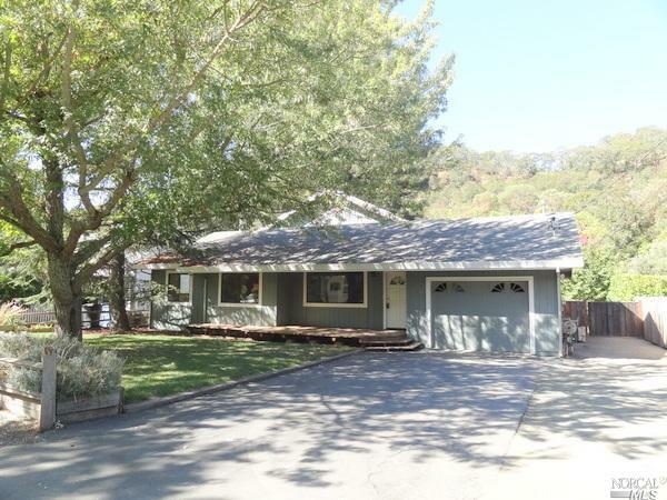 Property Photo:  105 Riddle Road  CA 95442 