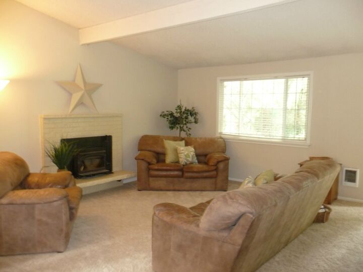 Property Photo: 21625 SE 248th St WA 98038