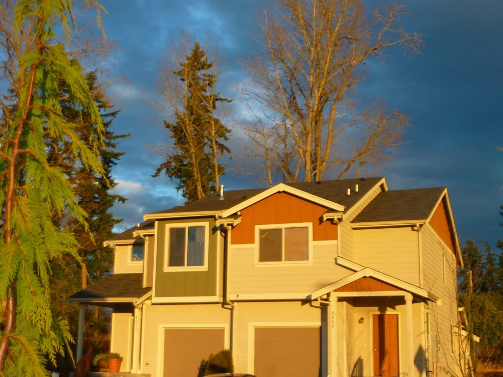 Property Photo:  8200 42nd St NE  WA 98270 