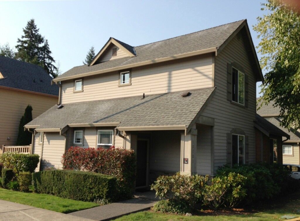 Property Photo:  10701  221st Lane NE  WA 98053 