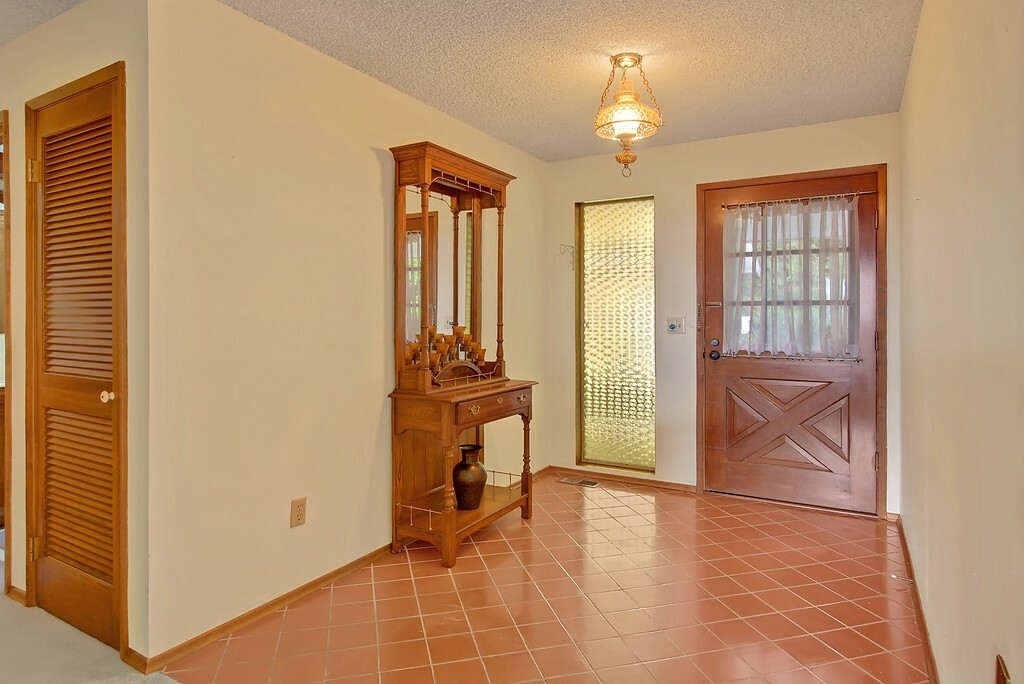 Property Photo: 11301 2nd Ave NW WA 98177