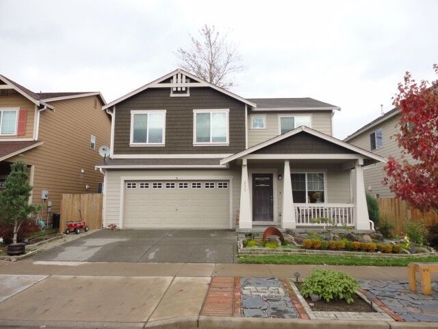Property Photo:  259 Bondgard Ave E  WA 98022 