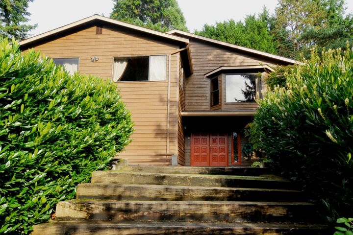 Property Photo:  6170 NE 185th Street  WA 98028 