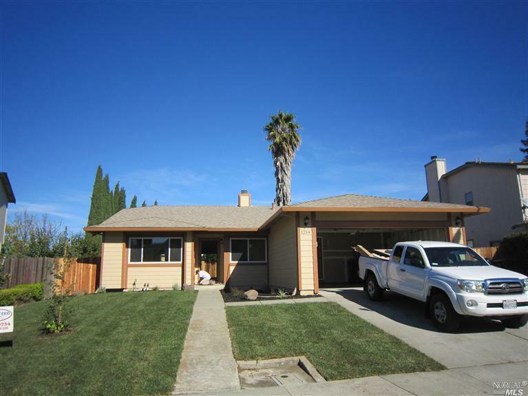 Property Photo: 1214 Bittern Way CA 94585