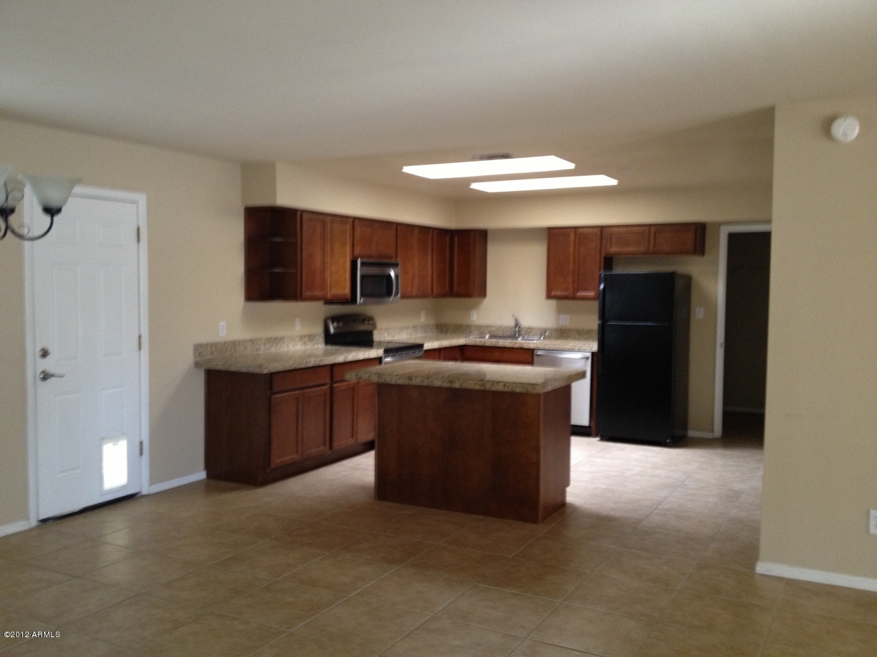 Property Photo:  1298 W Linda Lane  AZ 85224 