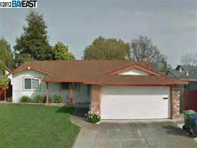 Property Photo:  4350 Ribera St  CA 94536-4621 