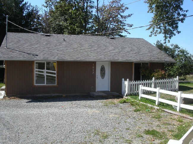 Property Photo: 1517 228th Ave SE WA 98075