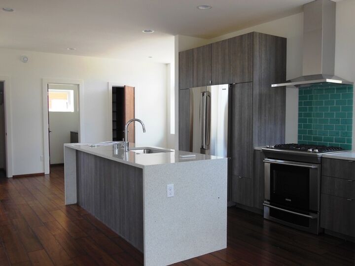 Property Photo:  4453 Renton Ave S  WA 98108 