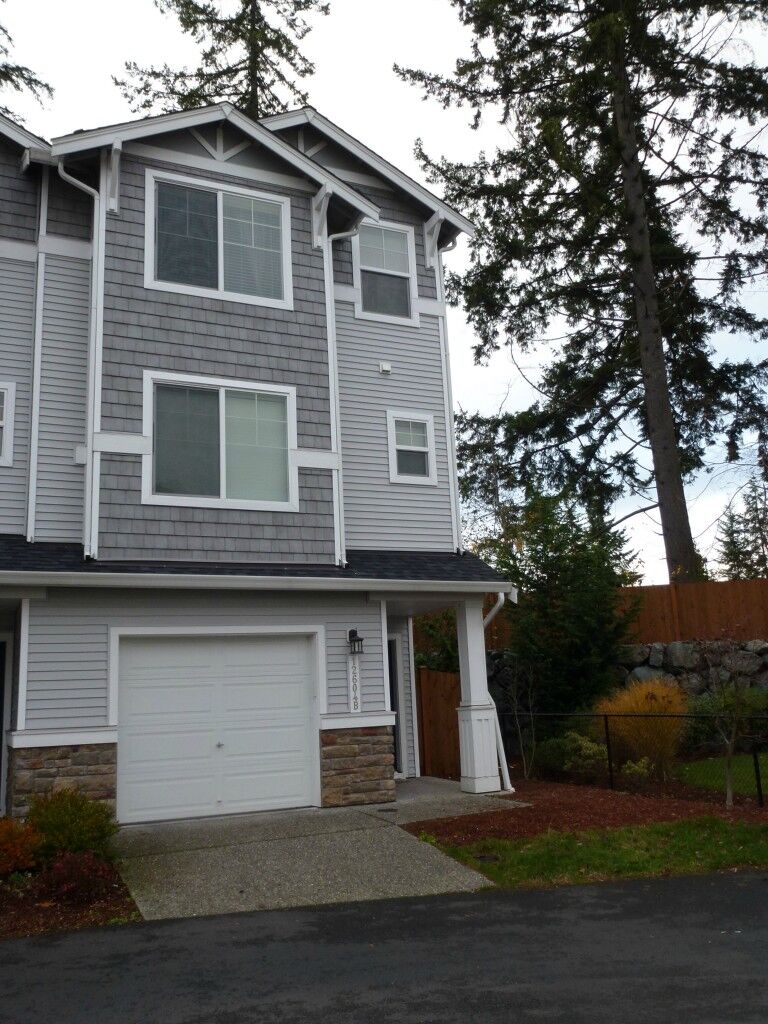 Property Photo: 12604 2 Drive SE B WA 98208
