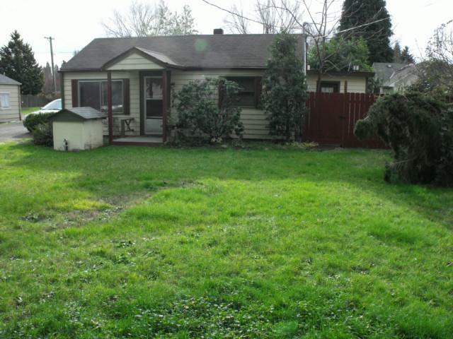 Property Photo: 3544 Sisters View Ave OR 97401