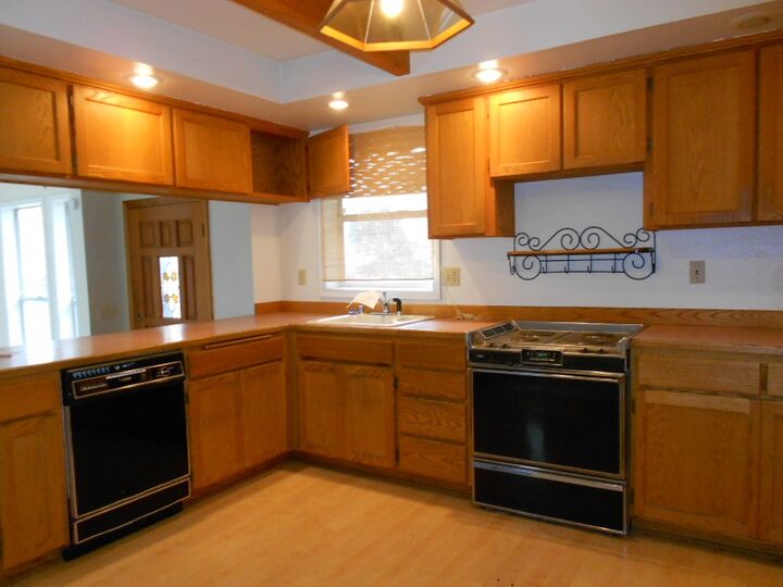 Property Photo: 11509 27th Ave SE WA 98208