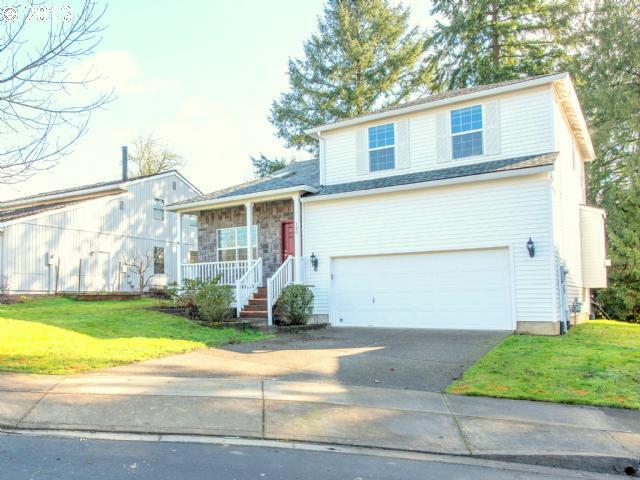 Property Photo: 120 NE Danbury Ave OR 97124