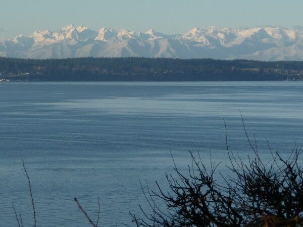 Property Photo: 7532 47th Ave NW WA 98271