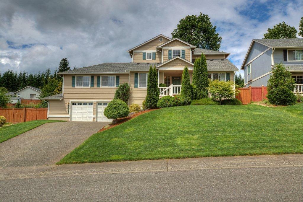 Property Photo:  25418 Palmer Place  WA 98010 