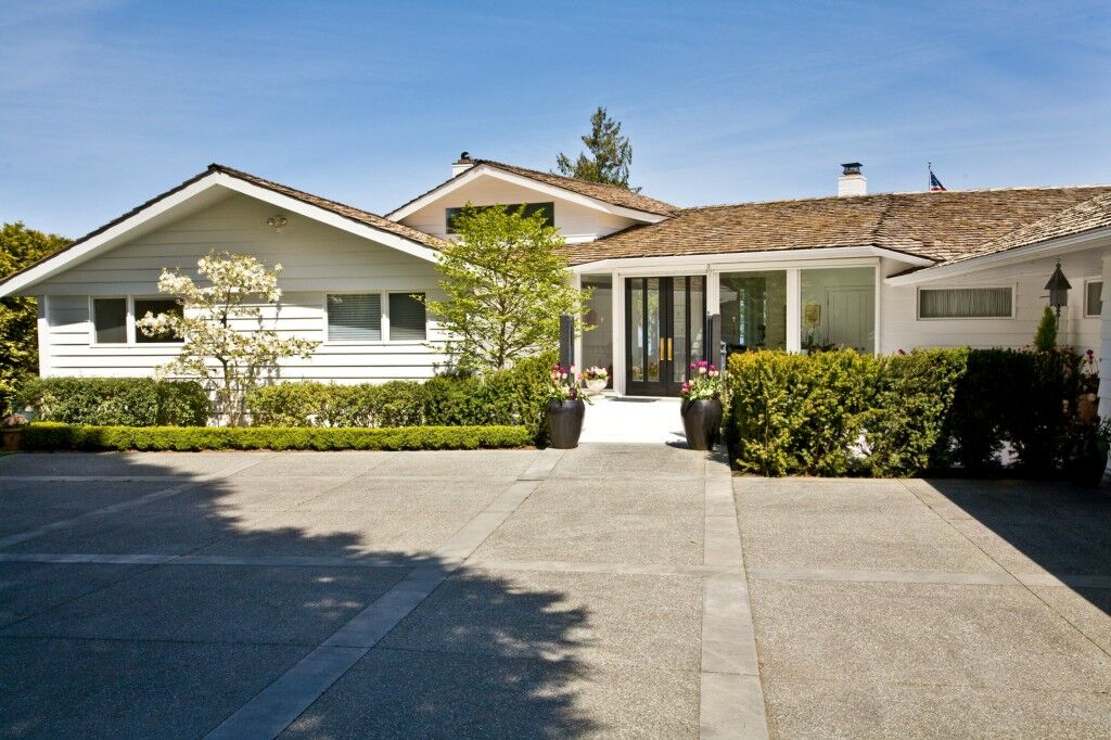 Property Photo: 2711 Taylor Dr WA 98203