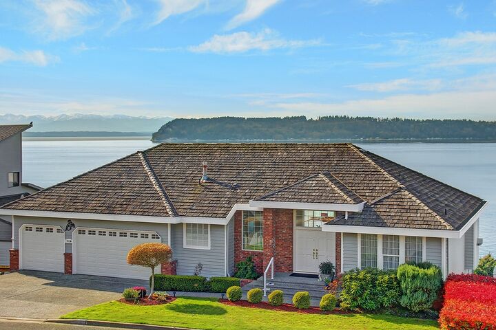 Property Photo:  10130 Marine View Dr  WA 98275 